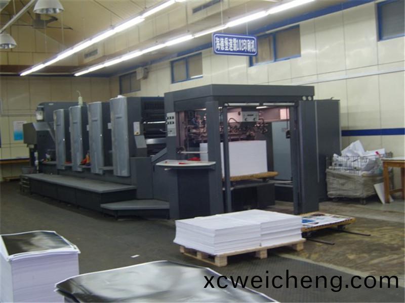 海(hai)悳(de)堡(bao)高(gao)速(su)印刷(shua)機(jī)